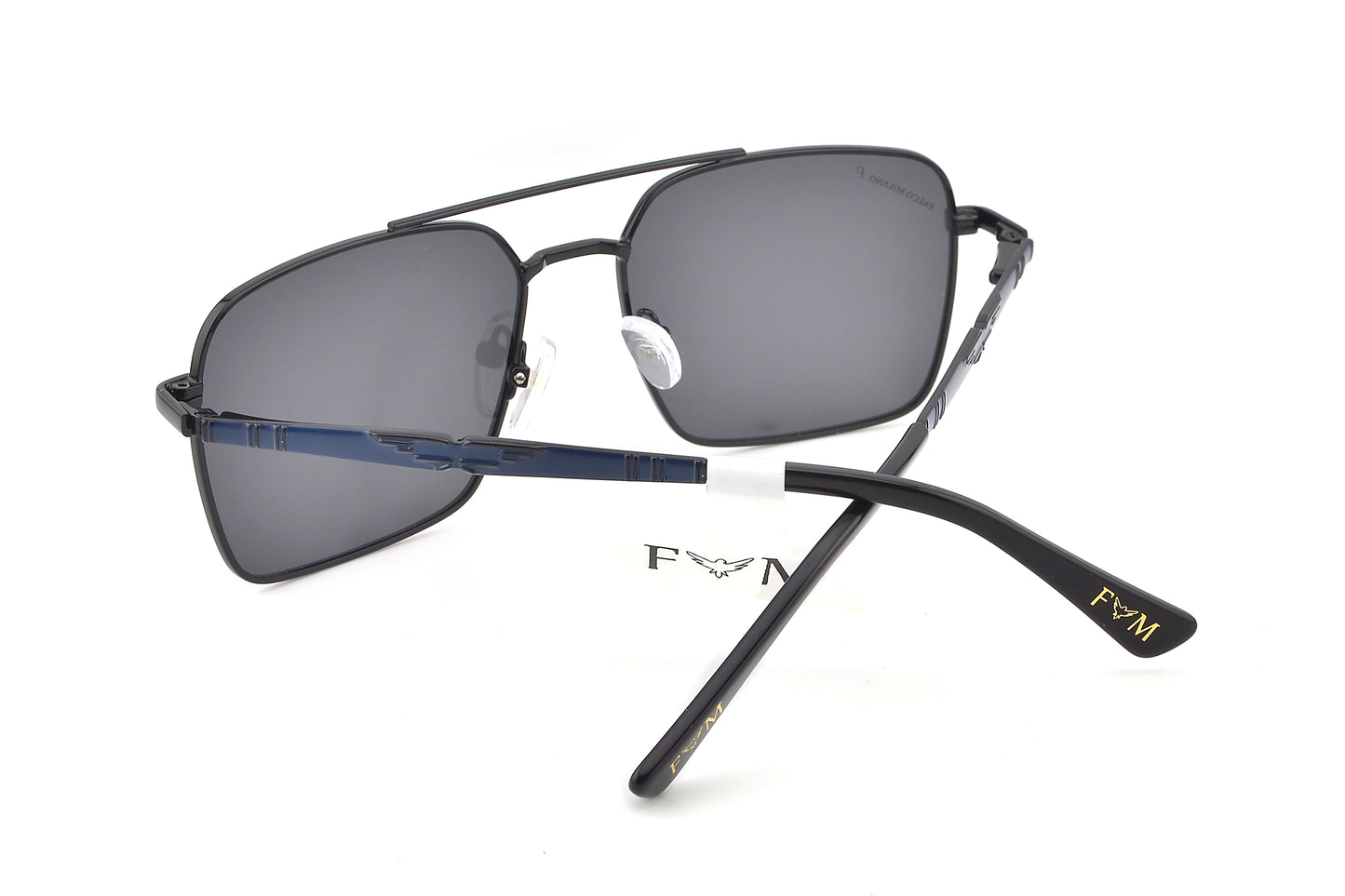 Gareth - Black & Blue